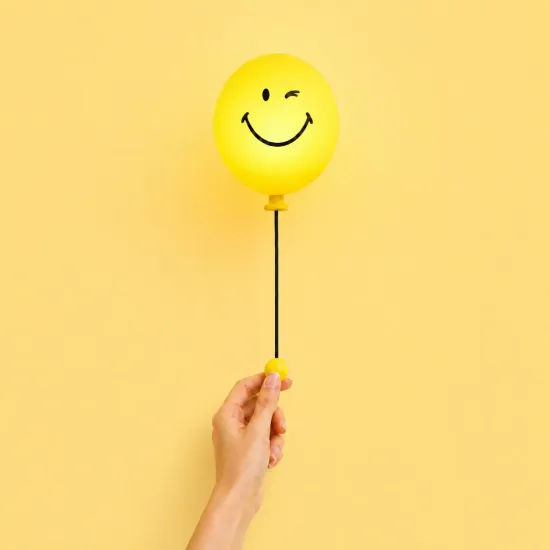 Kinder-Nachtlicht MOB Bubbly Light Smiley World gelb Kinder-Nachtlicht MOB Bubbly Light Smiley World gelb