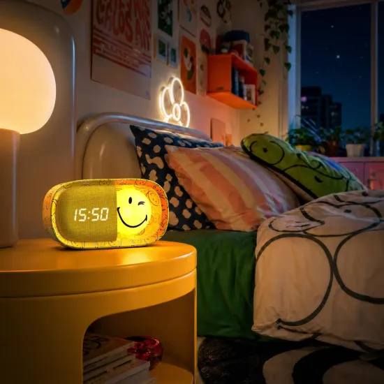 Kinderwecker mit Nachtlicht MOB Dreamy Clock Smiley gelb Kinderwecker mit Nachtlicht MOB Dreamy Clock Smiley gelb