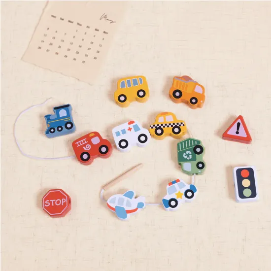 Tooky Toy Fädelspiel Fahrzeuge