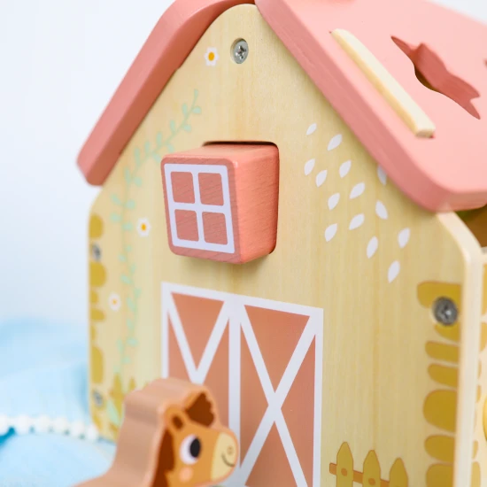Bauernhof-Spielhaus Pastell