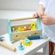 Holzwerkzeuge für Kinder in einer tragbaren Box Tooky Toy