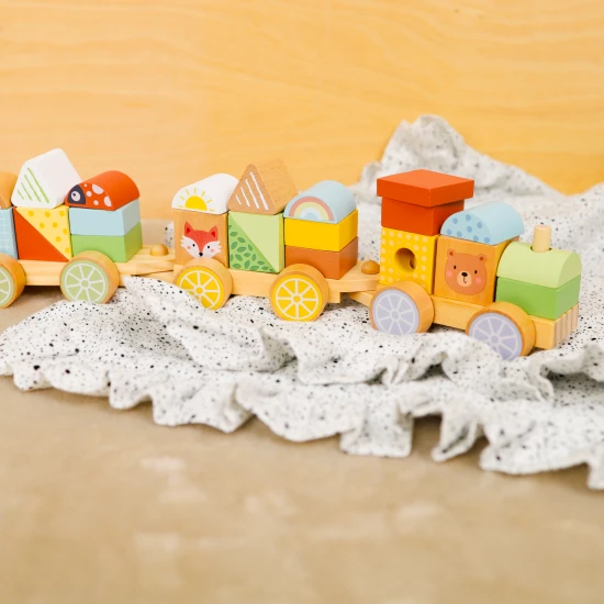 Tooky Toy Holz-Klappeisenbahn mit Spielteilen für Kinder ab 18 Monaten.