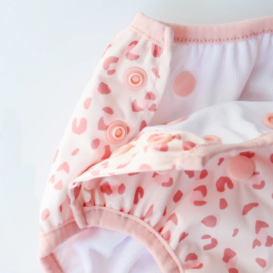 Windelbademode für Babys mit LSF 50+ Leopard altrosa Swim Essentials