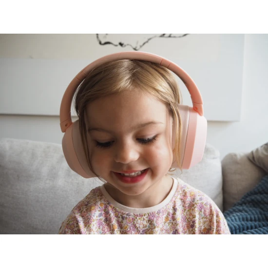 Ein unglaubliches Klangerlebnis mit den kabellosen Kopfhörern von Lalarma.