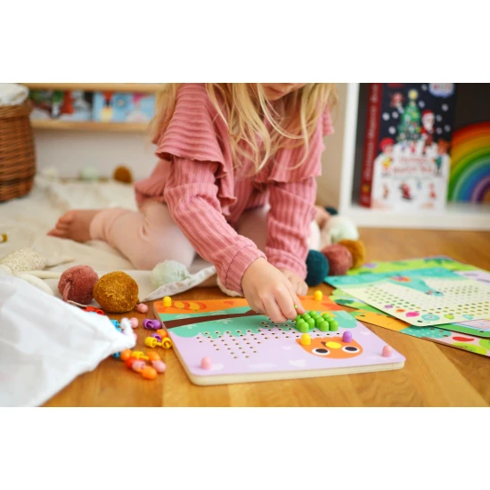 Kinderbrettspiel Kleines Mosaik zur Entwicklung der Kreativität