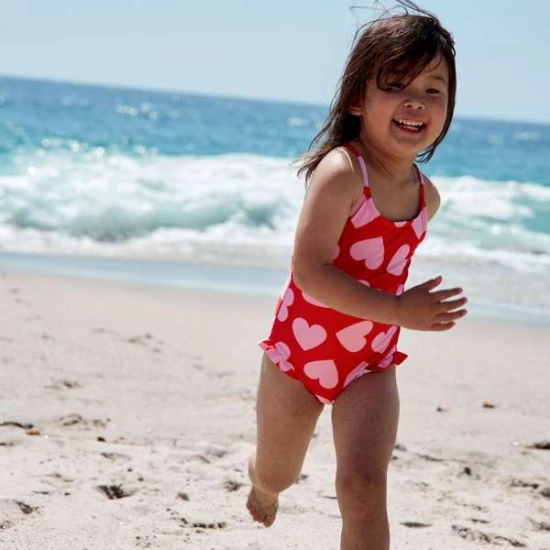 Bademode mit UPF 50+ Herzen von Swim Essentials