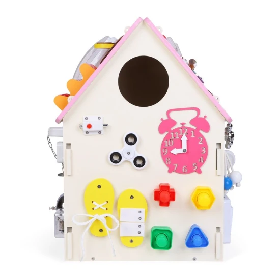 Ein Haus mit Schlössern Rosa