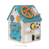 Ein Haus mit Schlössern Türkis