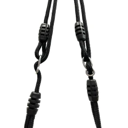 Türkisfarbene Kunststoffschaukel