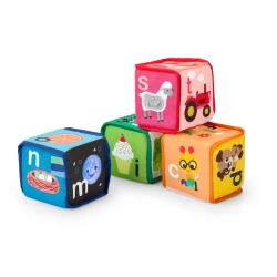 Textil-ABC-Würfel Alpha Stacks™ 4 Stück, 3M+