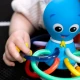 Beißring/Rassel Opus’s Shake & Soothe™ 0M+ Baby Einstein 13157-6