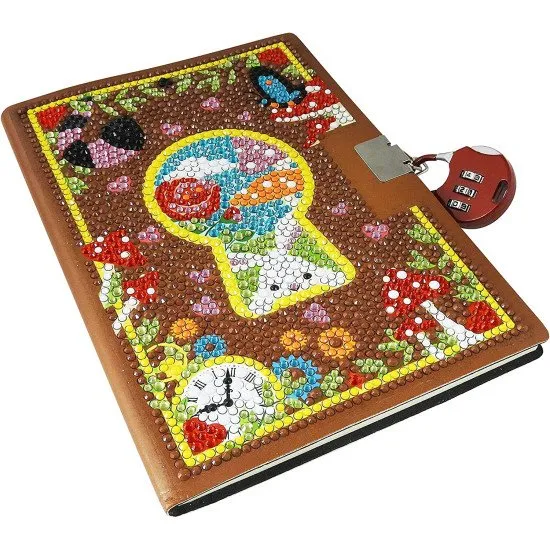 Geheimes Notizbuch mit Schloss