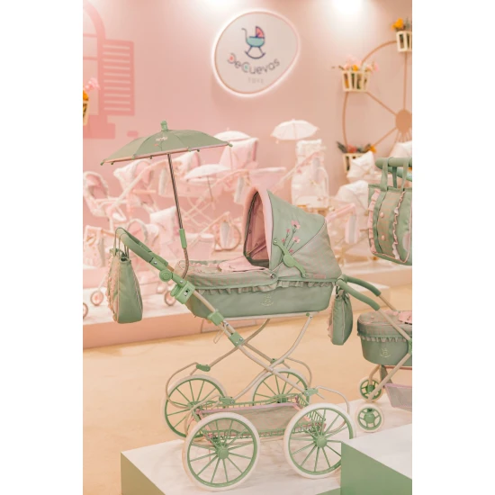 Klappbarer Puppenwagen mit Tasche und Zubehör DeCuevas Botanic 2026 81 cm Klappbarer Puppenwagen mit Tasche und Zubehör DeCuevas Botanic 2026 81 cm