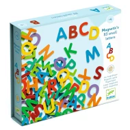 Bunte Magnetbuchstaben, 83 Stück.