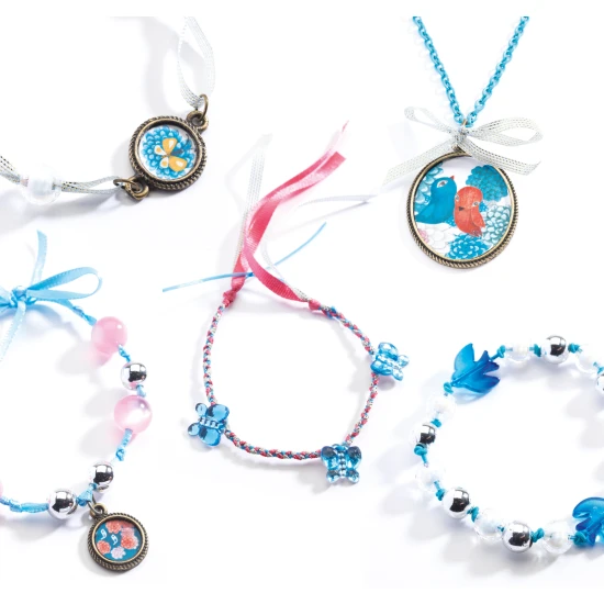 Auffädeln und Herstellen von Schmuckperlen und Vögeln