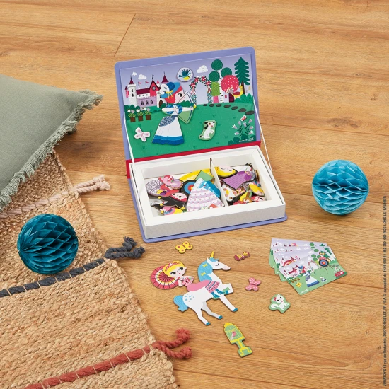 Magnetbuch mit Prinzessinnen und bunten Magneten für Kinder.