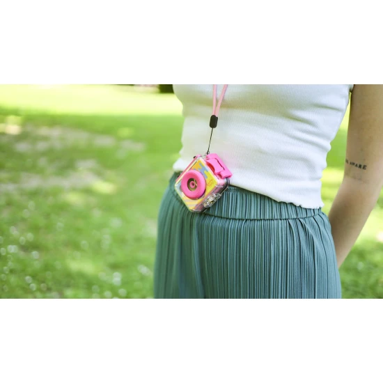 Kiddoboo Action Camera Splash Pink - Wasserdichte Kamera in Pink mit Schwenkkamera und Zubehör für kleine Abenteurer.