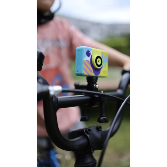 Kiddoboo Action Camera Splash Yellow  - Wasserdichte Kamera in Gelb mit Schwenkkamera und Zubehör für kleine Abenteurer.