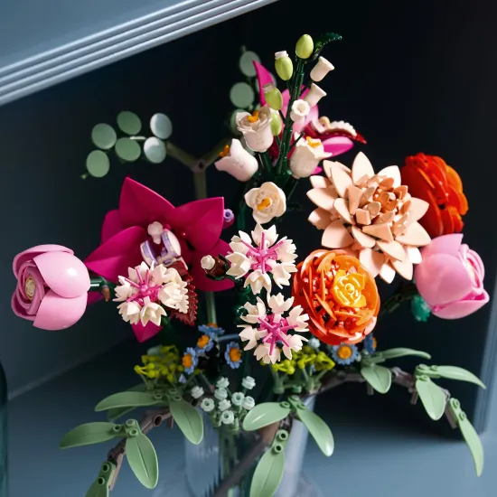 LEGO Botanicals 10280 – ein wunderschöner Strauß rosa Blumen