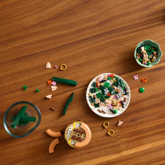 LEGO Botanicals Miniatur-Orchidee im Topf mit goldenen Details