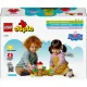 LEGO® DUPLO® Peppa Pig – Garten und Baumhaus mit Peppa und Tom, die den Garten erkunden.