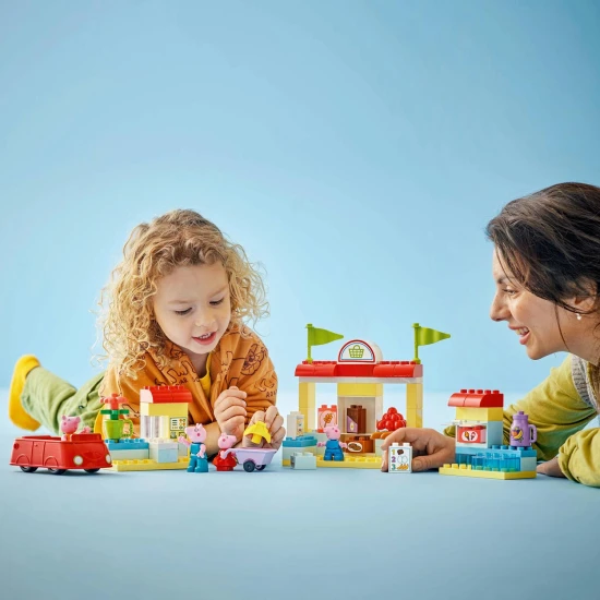 Peppa Pig und Familie im LEGO® DUPLO® Supermarkt – ein Einkaufsabenteuer mit Spielzeugauto und Schubkarre
