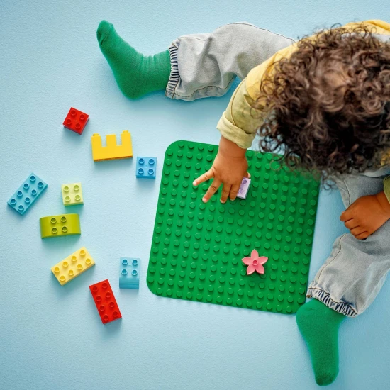 LEGO DUPLO Grüne Baumatte mit den Maßen 16 x 16 Vorsprünge