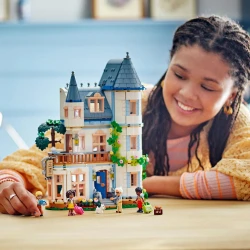 LEGO Friends 42638 Hotel im Schloss
