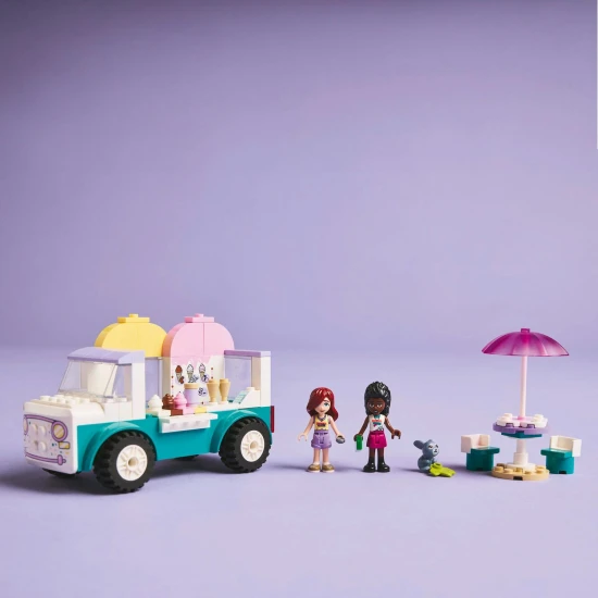LEGO® Friends 42644 Eiswagen – Spielzeug für Kinder mit Minipuppen, einem Häschen und Eiszubehör.
