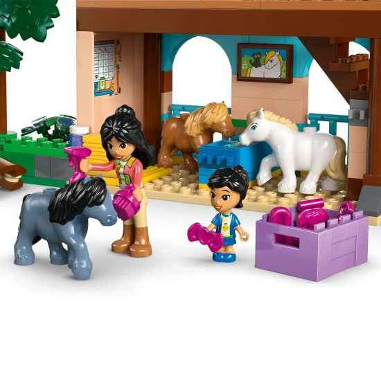 LEGO Friends 42654 Ponyhof mit Stall – Minipuppen, Ponys, Katze, Wagen und Zubehör für kreatives Spielen