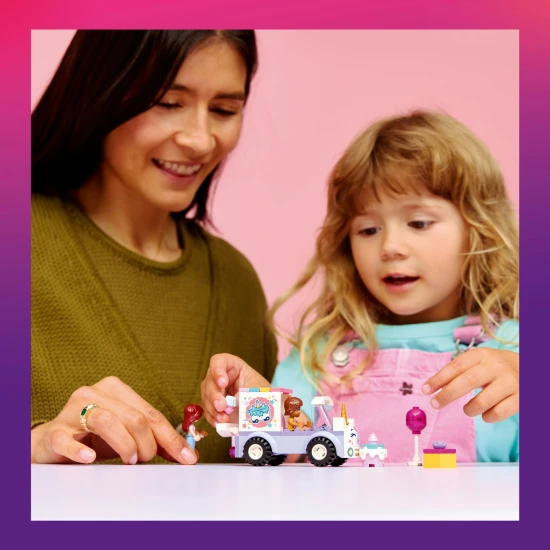LEGO Friends 42675 Einhorn-Lieferwagen mit Kuchen