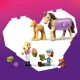 LEGO Friends 42695 Anhänger mit Pferd und Fohlen