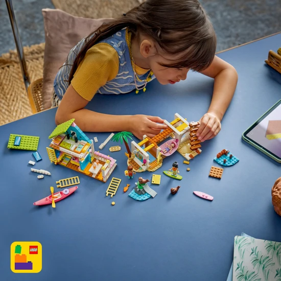 LEGO Friends 42699 Seal Beach Haus