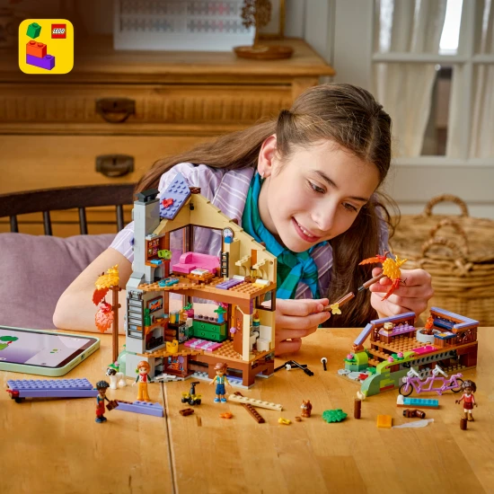 LEGO Friends 42705 Gemütliche Herbstwald-Hütte LEGO Friends 42705 Gemütliche Herbstwald-Hütte