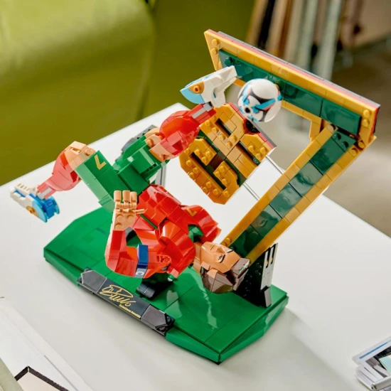 LEGO Editions 43016 Cristiano Ronaldo Fußballlegende
