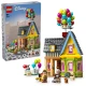 LEGO Disney House aus dem Film Oben: Detailliertes Modell mit Ballons, Schornstein und Charakterfiguren.