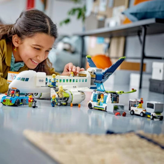 LEGO City 60367 Passagierflugzeug LEGO City 60367 Passagierflugzeug