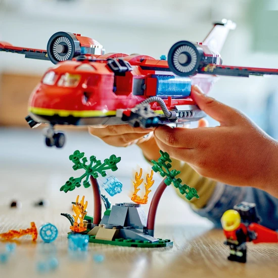 LEGO City Flugzeug 60413 – Triff das Feuer von oben!