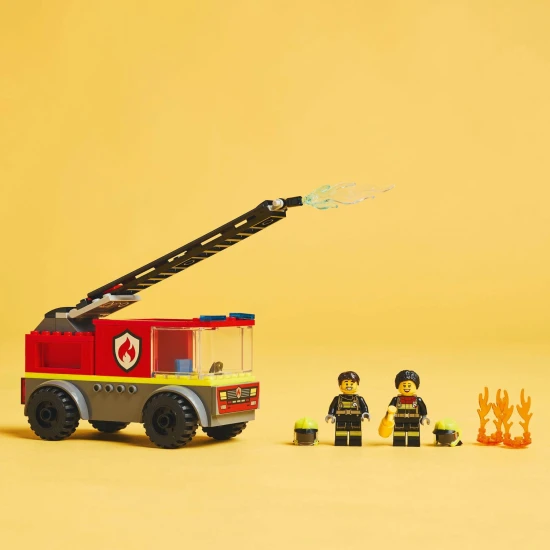 LEGO CITY Feuerwehrauto mit Leiter, bereit zum Einsatz bei einem Brand