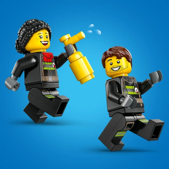 LEGO CITY Feuerwehrauto mit Leiter, bereit zum Einsatz bei einem Brand