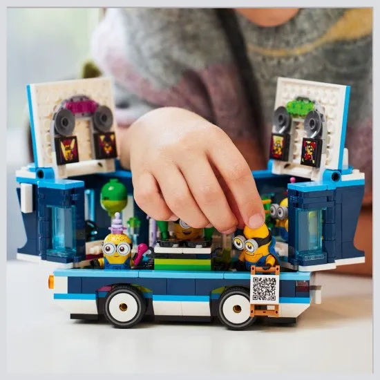 LEGO Me the Bad 4 75581 Mimoni und ihr musikalischer Partybus – kreatives Bauset mit einem aufklappbaren Bus, Party-Equipment und 4 Mimoni-Figuren, inklusive Mega Mimoni Gus.