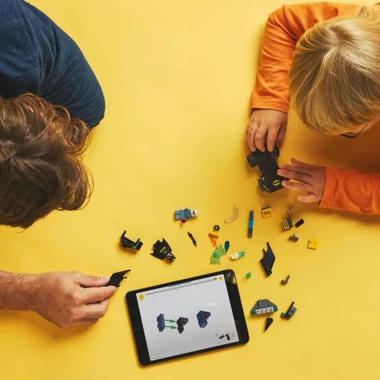 Batmobil gegen Mr. Freeze – wer wird den epischen Kampf gewinnen?