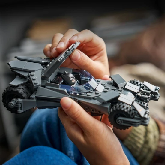 LEGO DC Batman 76331 Batman vs. Superman™ Batmobil