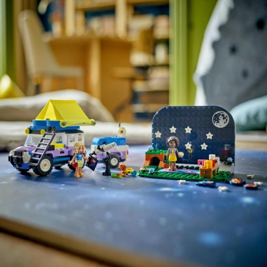 LEGO Friends Sternenbeobachtungs-Wohnwagen Bauen Sie mit dem Lego Friends Stargazing Caravan Ihren eigenen Wohnwagen zur Sternenbeobachtung.