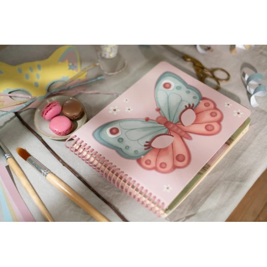 Little Dutch Buch mit Ausschneide-Masken Rosa