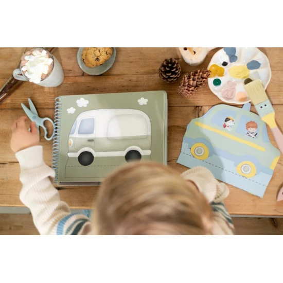 Little Dutch Buch mit Ausschneide-Autos Jim