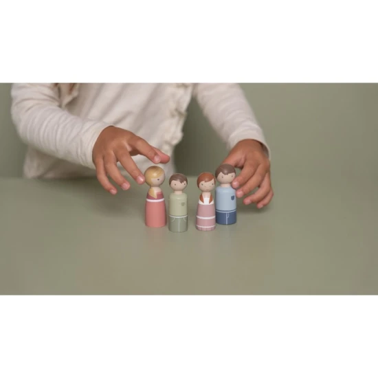 Little Dutch Set Holzpuppen Family Rosa Little Dutch Set Holzpuppen Family Rosa