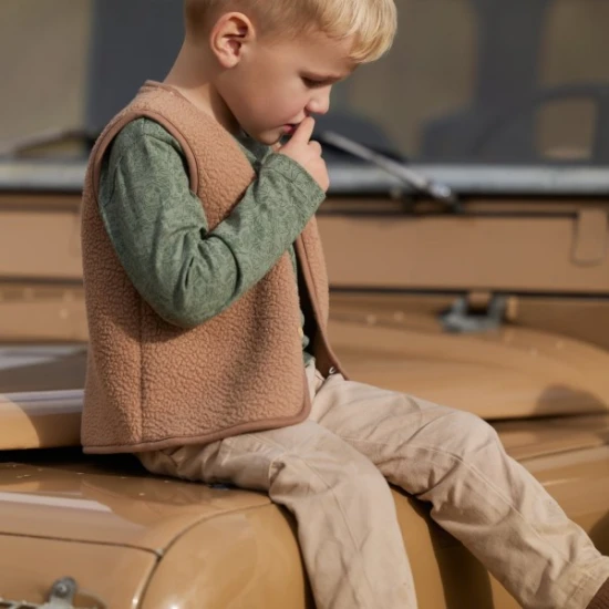 Little Dutch Hose Warm Taupe Little Dutch Hose Warm Taupe