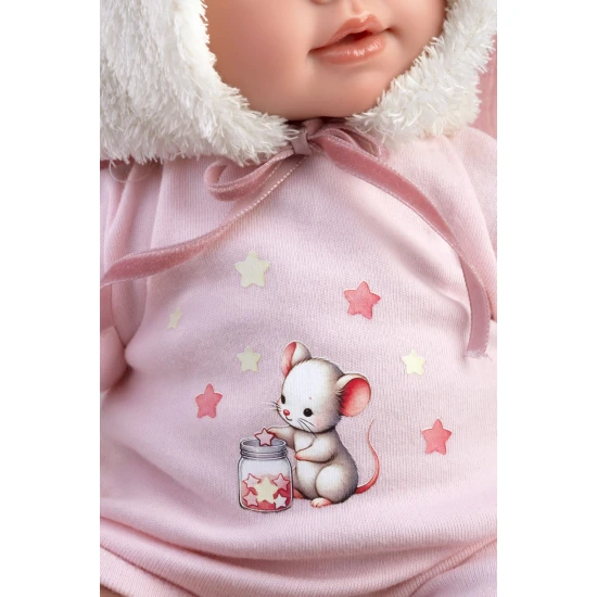 Llorens Babypuppe mit Geräuschen und weichem Körper im rosa Overall mit Kapuze 38 cm Llorens Babypuppe mit Geräuschen und weichem Körper im rosa Overall mit Kapuze 38 cm