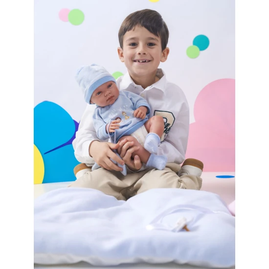 Llorens Babypuppe mit Vollvinylkörper Junge 43 cm Llorens Babypuppe mit Vollvinylkörper Junge 43 cm